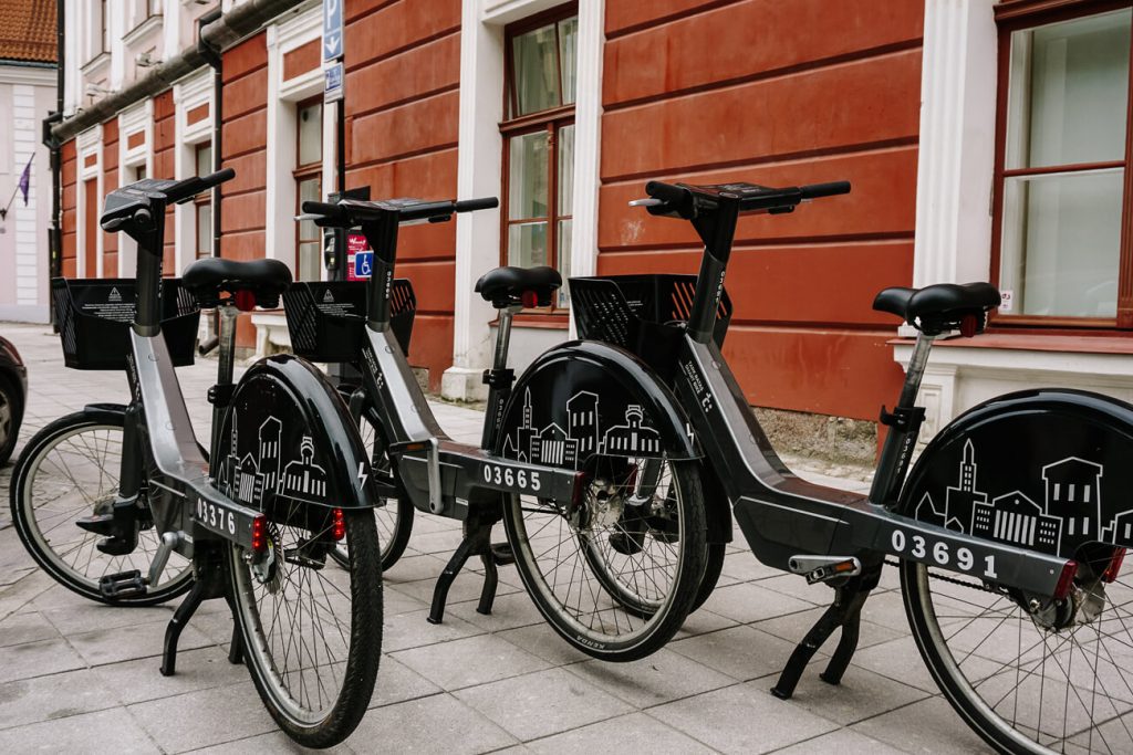 fietsen in Tartu, een makkelijke manier om het centrum te verkennen