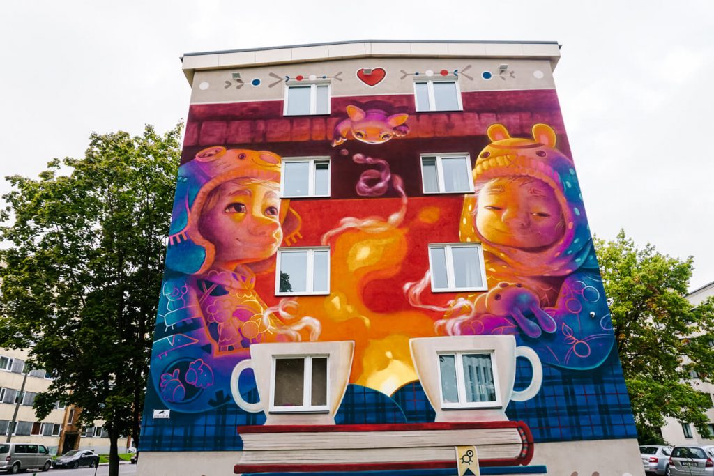 Street art speelt een belangrijke rol in Tartu. Dit is helemaal zichtbaar tijdens het jaarlijkse Street Art Festival Stencibility