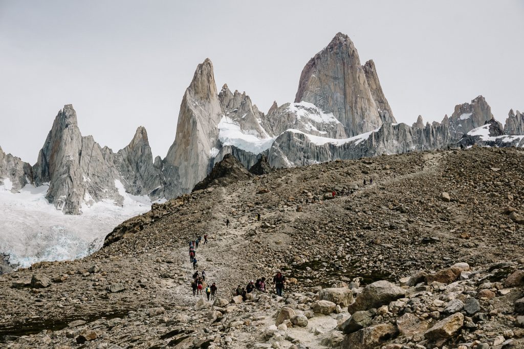 El Chaltén is a village, located at the foot of the Fitz Roy, an impressive mountain range located en Los Glaciares Argentina, one of the most beautiful national parks.