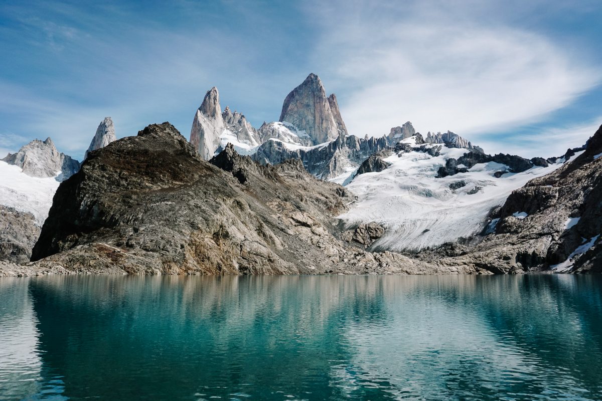 Laguna de Los Tres, located en Los Glaciares Argentina, one of the most beautiful national parks.
