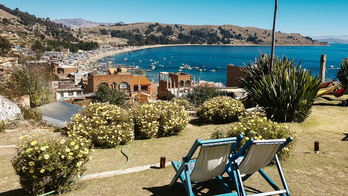 utzicht vanaf hotels la cupula op Lake Titicaca in Copacabana bolivia