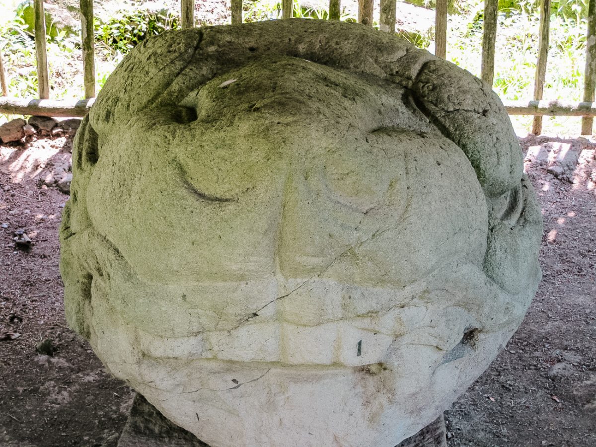 Maya sculptures