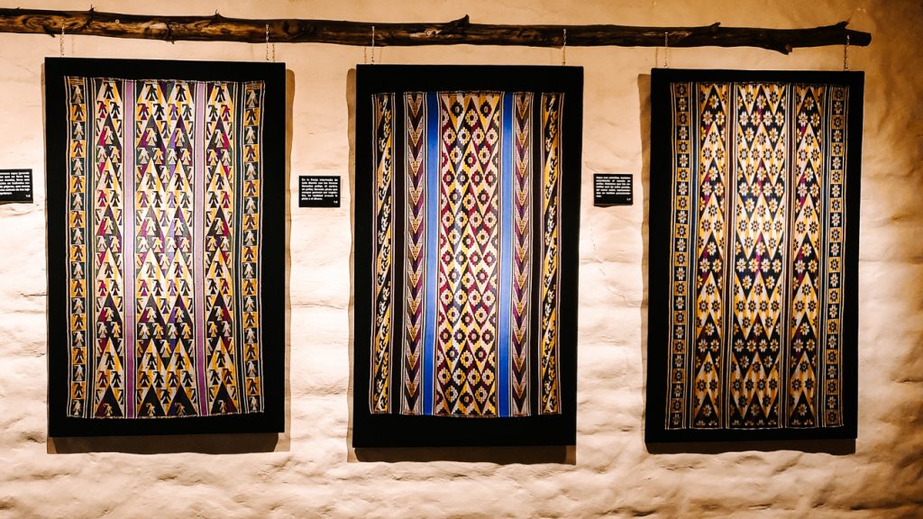 Museo de Arte Indígena Asur museum over handwerk en weefkunst in sucre
