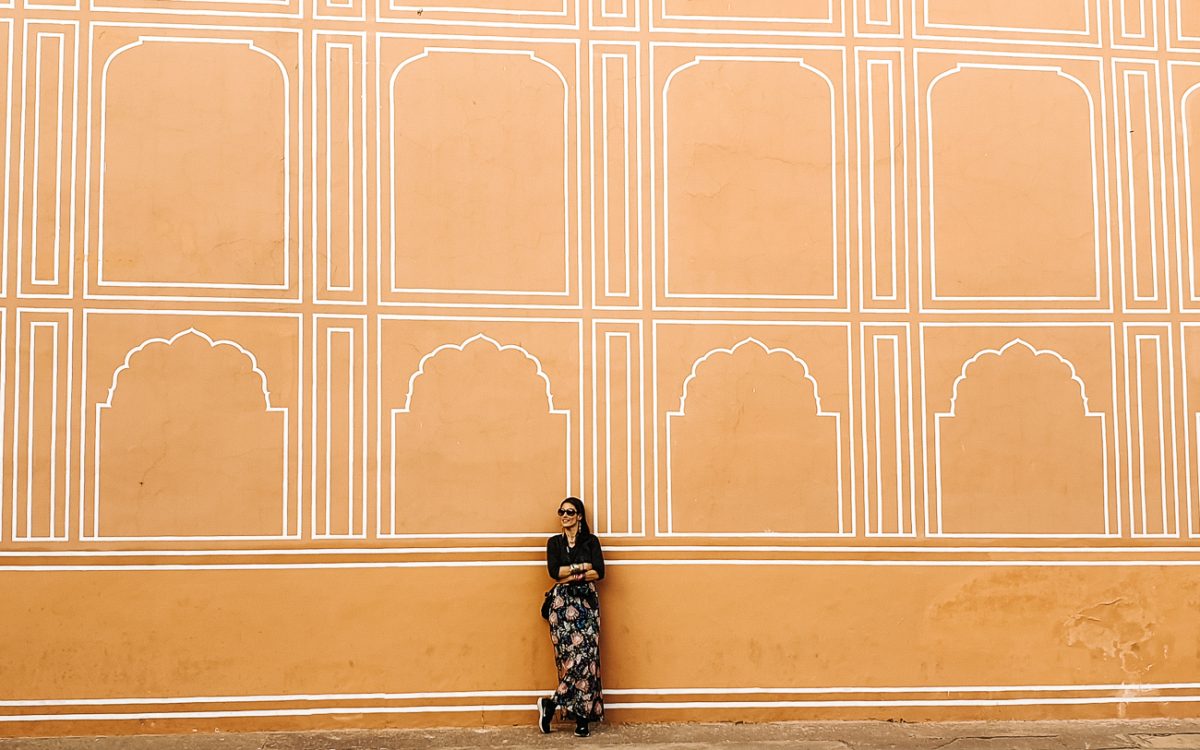 Jaipur City Palace is one of my favorite palaces and best things to do in Jaipur Rajasthan, because of its breathtaking decorations.