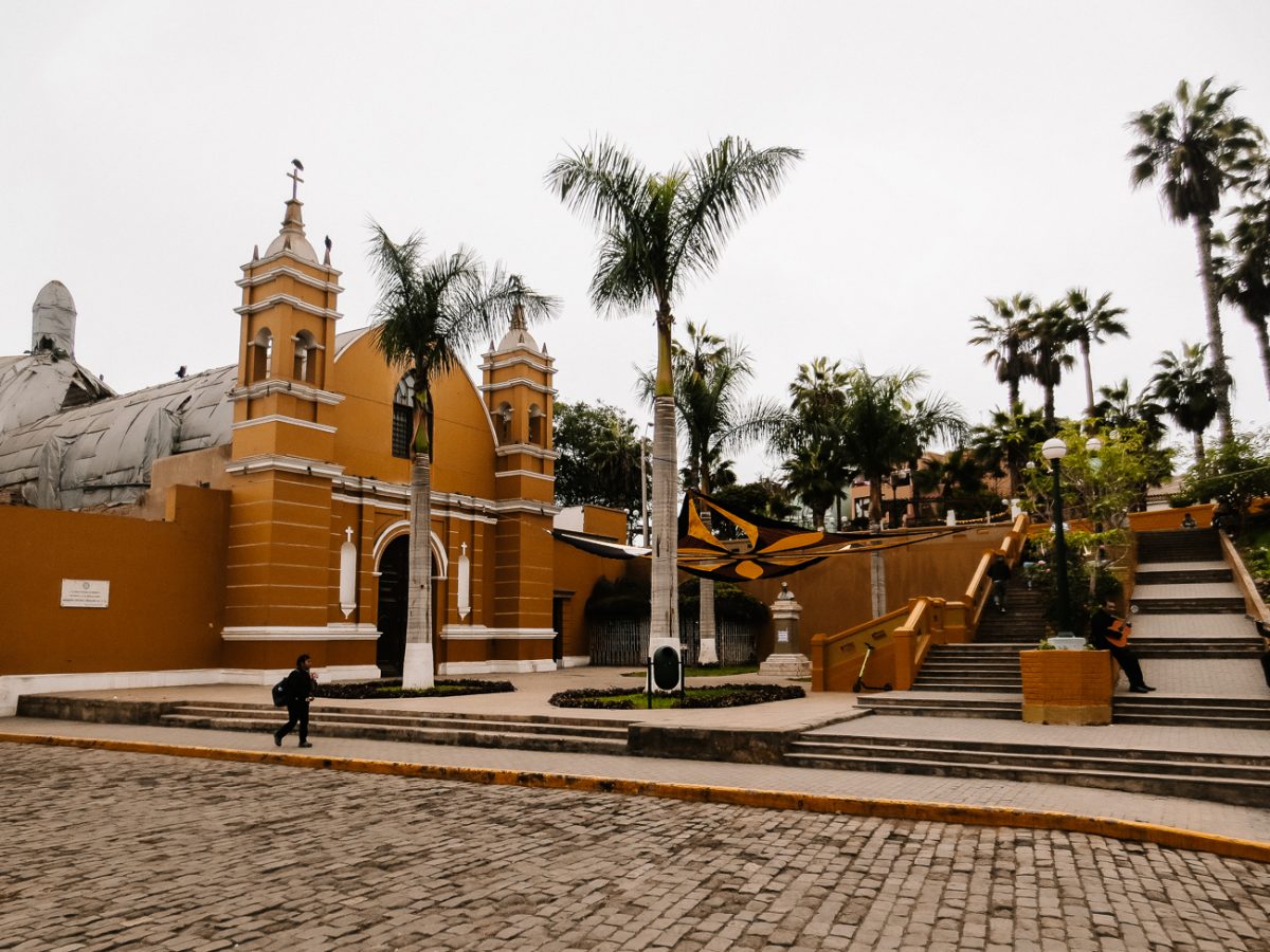 What to do in Barranco Lima, the art district and bohemian neighborhood