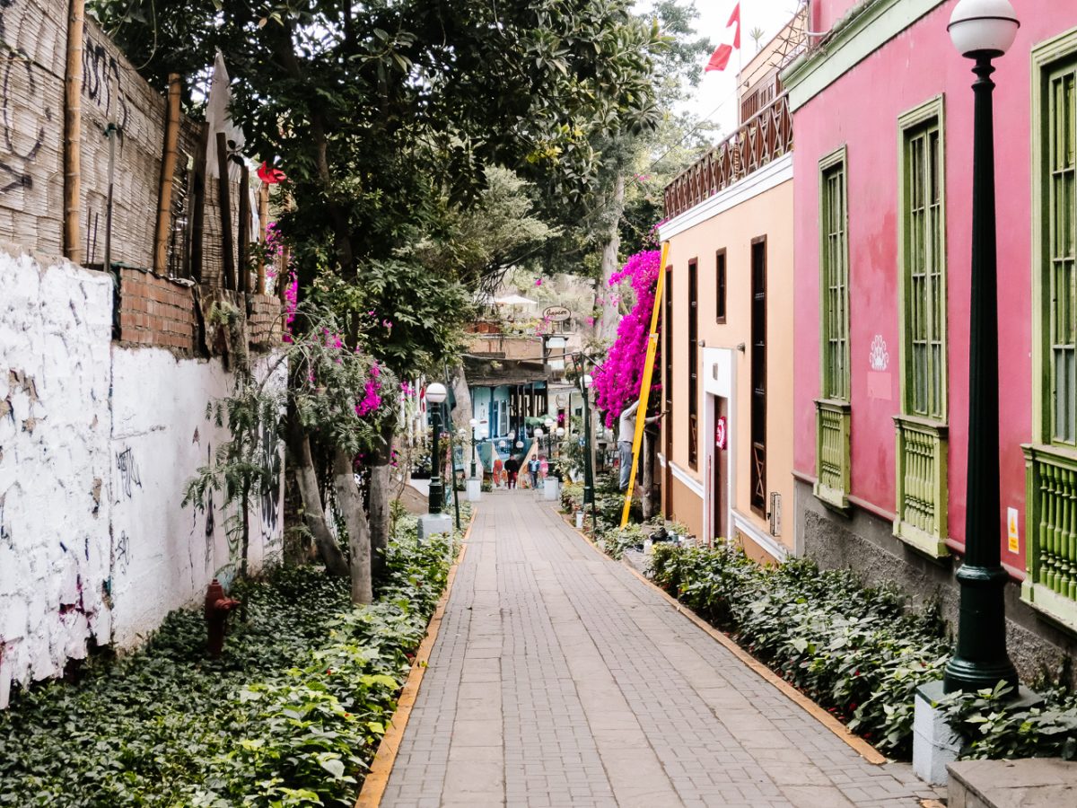 What to do in Barranco Lima, the art district and bohemian neighborhood