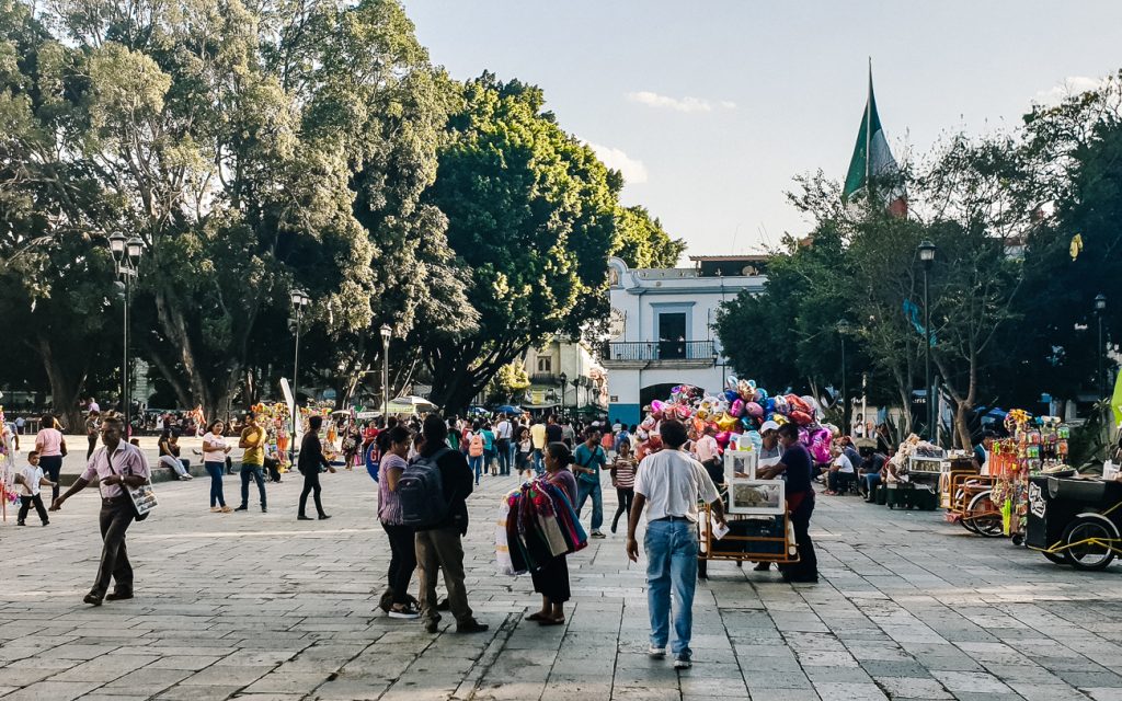Ontdek mijn tips voor bezienswaardigheden in Oaxaca in Mexico, inclusief tours in de omgeving, beste reistijd, hotels en restaurants.