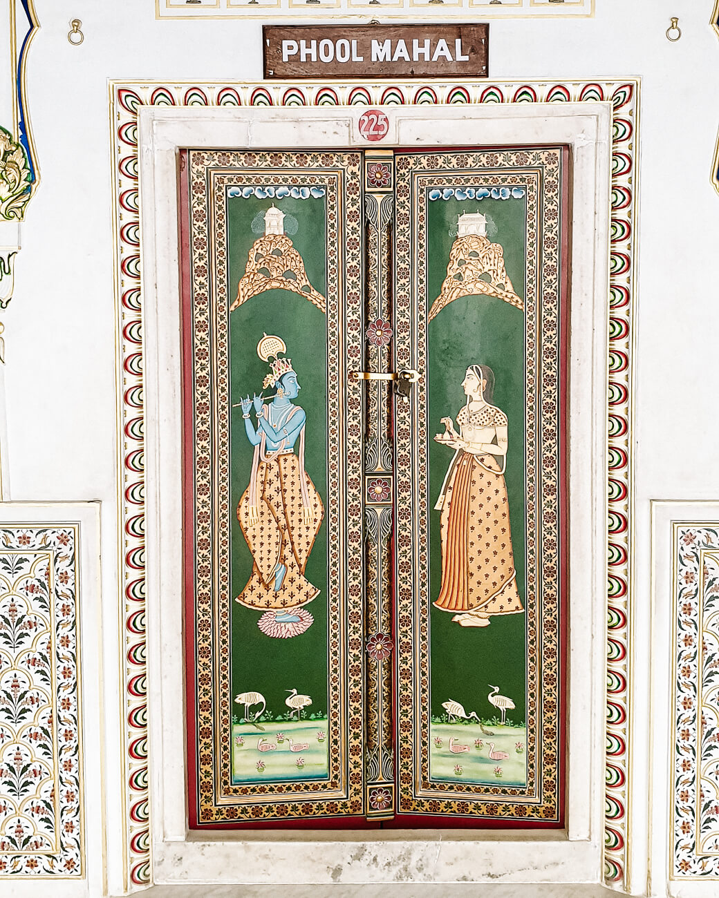 Decorations in Fort Junargarh.
