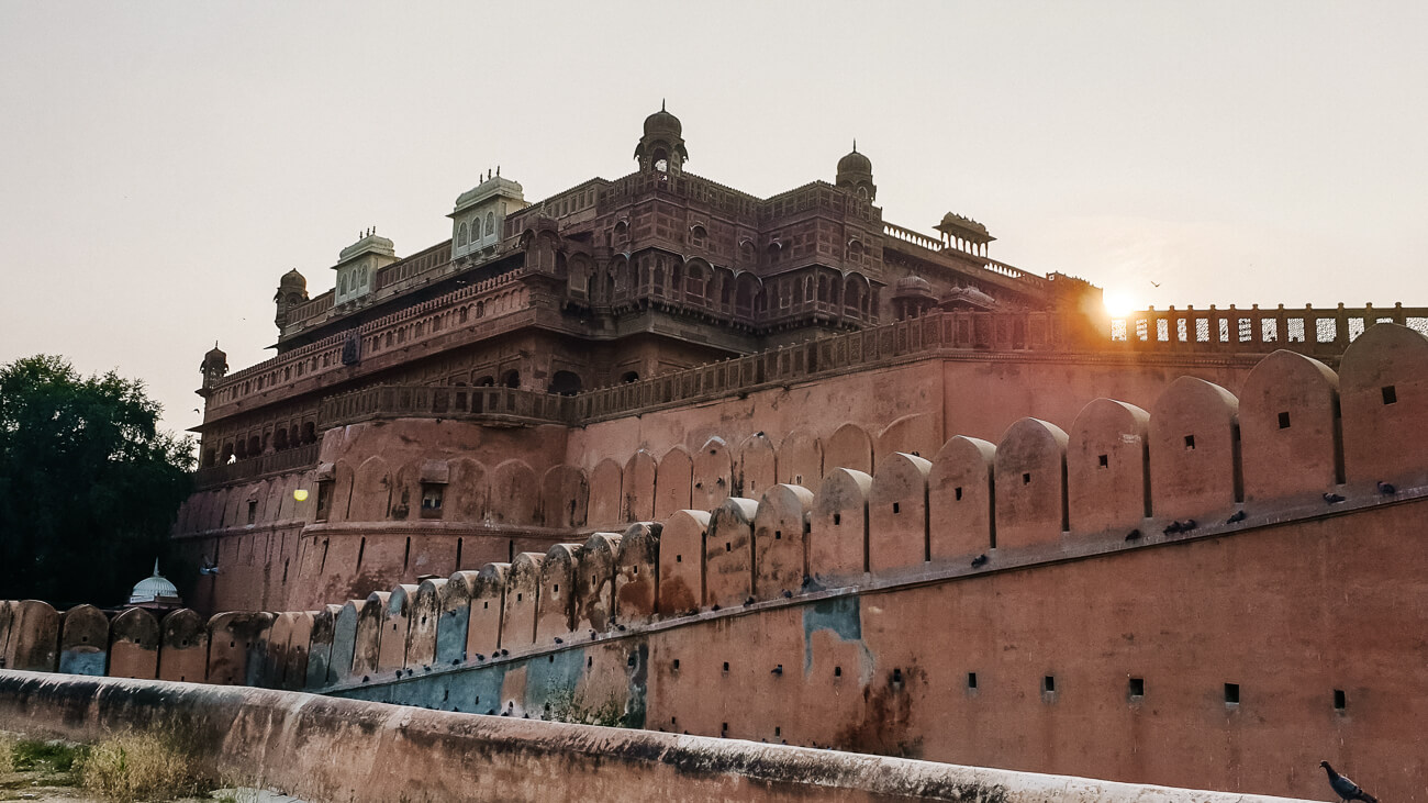 The Junagarh Fort is an absolute highlight and one of the most impressive things to see in Bikaner India. 