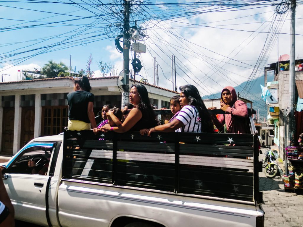 Vervoer rondom Lanquin in Guatemala.
