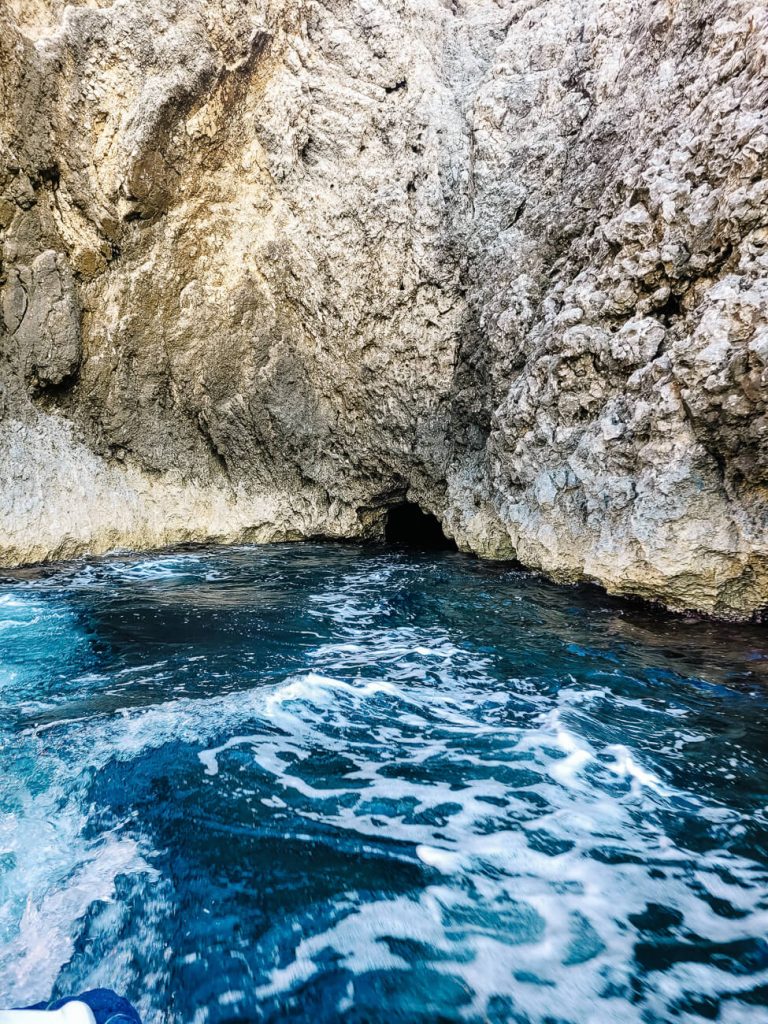 entrance of th Blue grotto in Croatia
