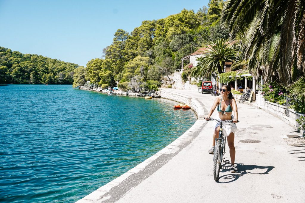 The Veliko Jezero (large lake) of Mljet island is best explored by bike. Along the way you can stop and hike to a viewpoint, take a dip in the azure water, rent a kayak or take a boat trip to the former monastery on St Mary’s Island. You’ll also pass a number of small villages where you can have a drink.