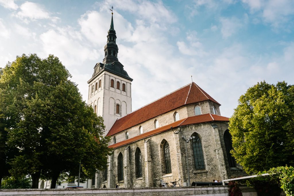 St. Nicolaas kerk (Niguliste kiriki) is tegenwoordig een museum voor religieuze kunst
