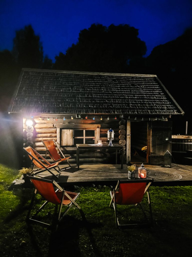 traditionele rooksauna | Bijzonder overnachten in Seto stijl in Setomaa Zuid Estland: Meremäe Kirsi Talo