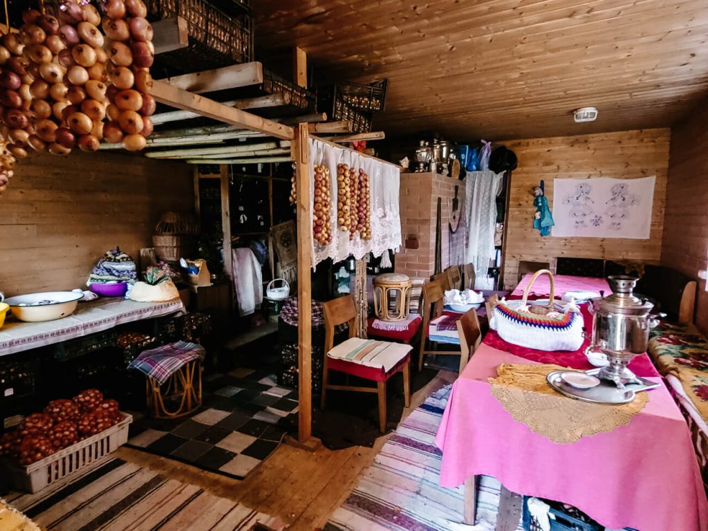 uien van Kostja’s Onion farm in de Onion Route in Zuid Estland