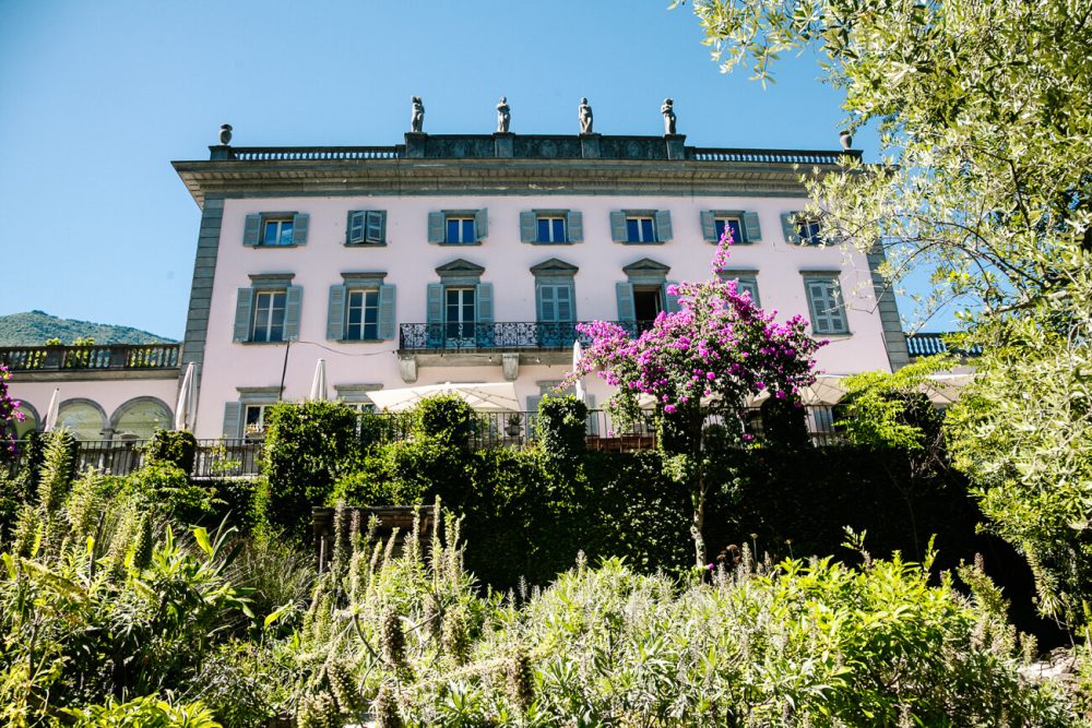 huis op Brissago eiland, botanische tuin in Ticino Zwitserland