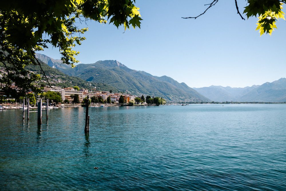 Een van de mooiste bezienswaardigheden van Locarno in Zwitserland is de boulevard, gelegen aan het Lago Maggiore