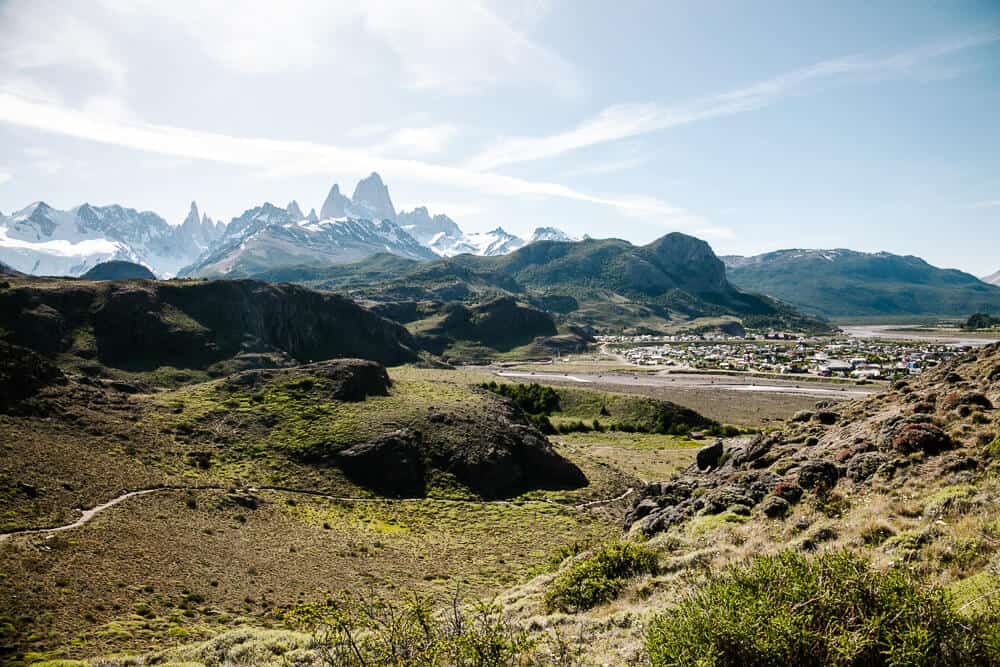 A trail behind the visitor center in El Chaltén takes you to two viewpoints in about 45 minutes, one of the short hikes.