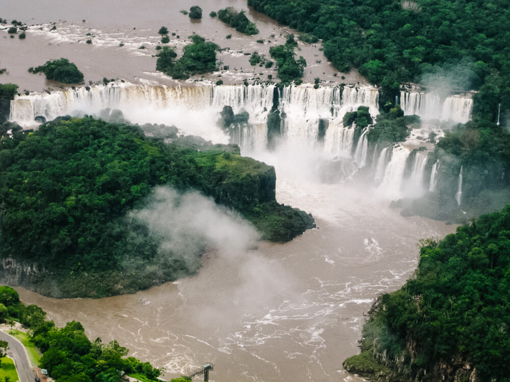 De prachtige natuur rondom de Iguazú watervallen in Argentinië.