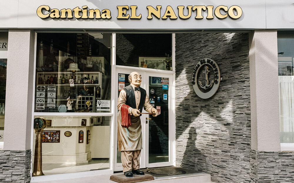 Cantina el Nautico is one of the best restaurants  in Puerto Madryn.