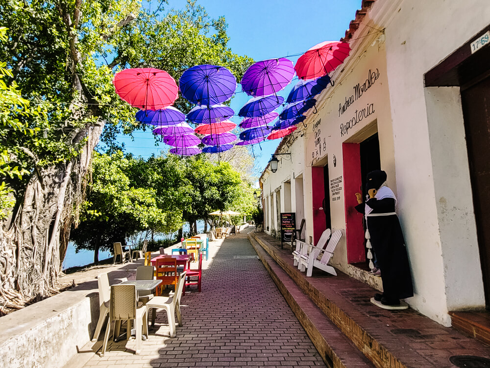 Boulevard in Santa Cruz de Mompox.