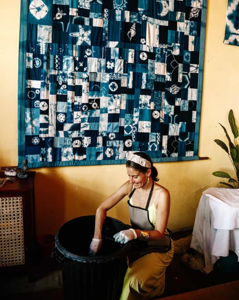 Deborah at Arte Iñil - for an Indigo workshop, one of the typical things to do in Suchitoto El Salvador.