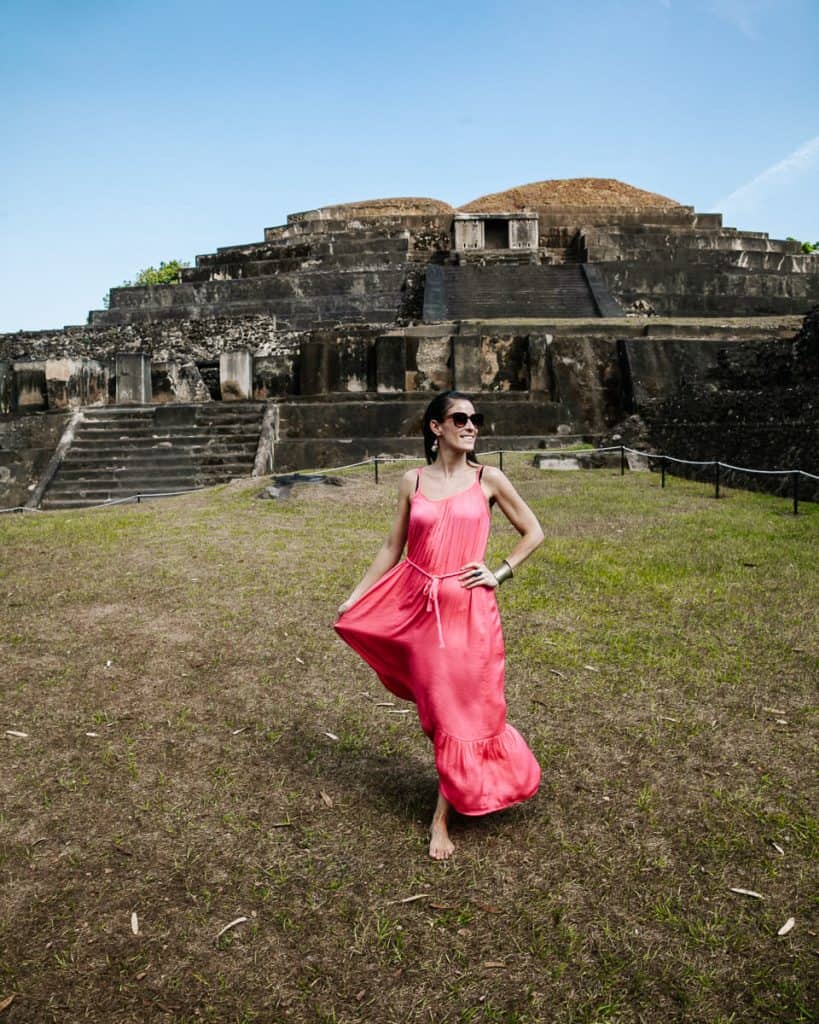 One of the things to do in El Salvador if you are interested in history is to visit the Maya temple of Tazumal. 