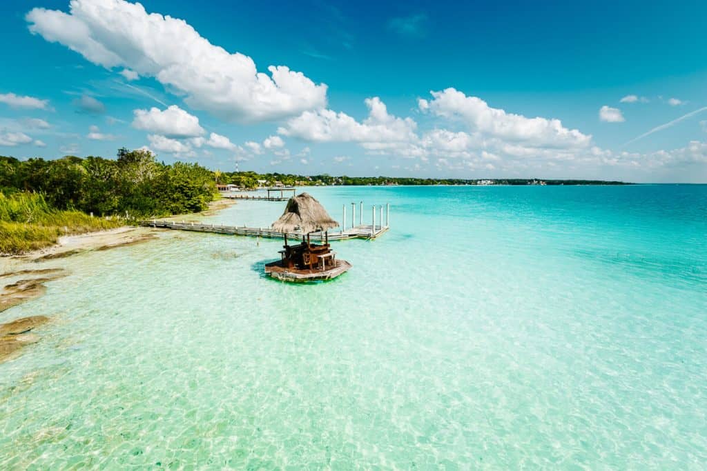 Laguna de Bacalar is also called the lake of the 7 colors. And that is because of the different shades of blue you will encounter here. 