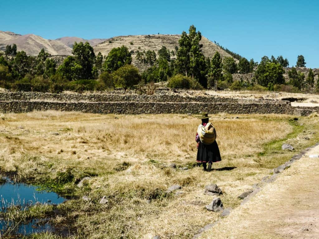 Tijdens deze boutique rondreis door Peru bezoek je Inka ruïne complex Raqchi.