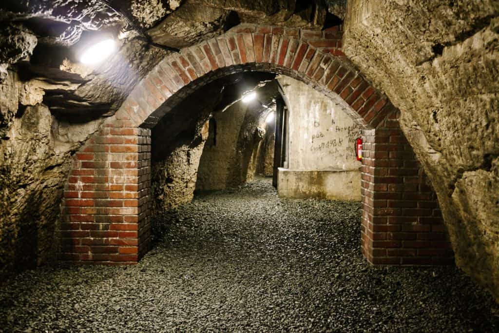 Mělník has an extensive tunnel system, with floors that are located 8 to 25 meters underground.