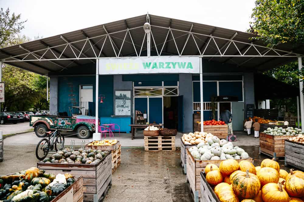 Bij stadsboerderij Gospodarstwo Ludwik Majlert koop je mooie en verse producten afkomstig van de gigantische boerderij van Ludwik en familie.