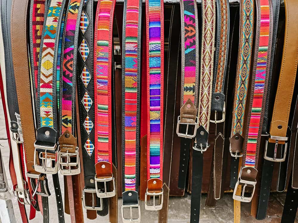 One of the top things to do is to visit the weekly market, where Otavalo in Ecuador is so famous for. 