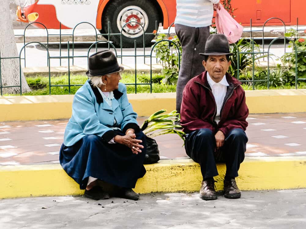 Riobamba in Ecuador staat niet bekend als mooiste stad van Ecuador met talloze bezienswaardigheden. Toch is het interessant om een kijkje te nemen in het centrum en een van de vijftien verschillende kerken te bezoeken. 