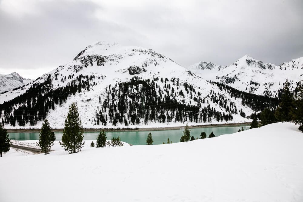 Skigebied Kuhtai biedt een aantal mooie winterwandelingen, waarbij je door een prachtig winter wonderland landschap loopt.