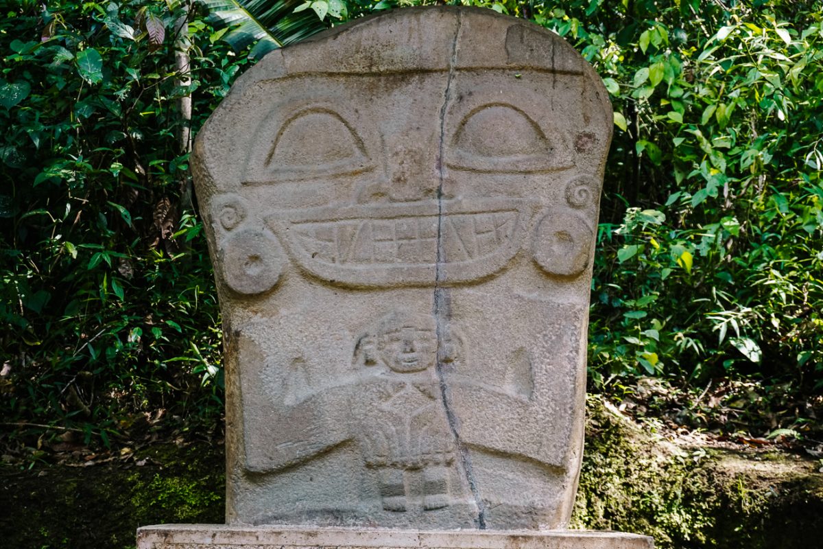 statues in Colombia
