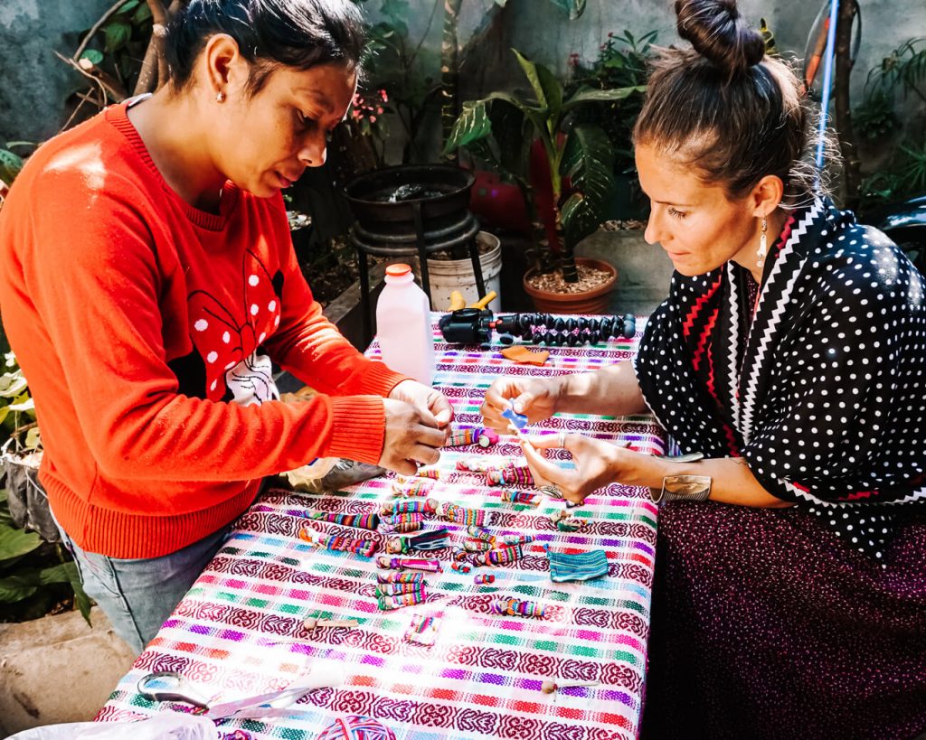 Volg een workshop worry dolls  rondom Antigua - een van de culturele Guatemala bezienswaardigheden & activiteiten