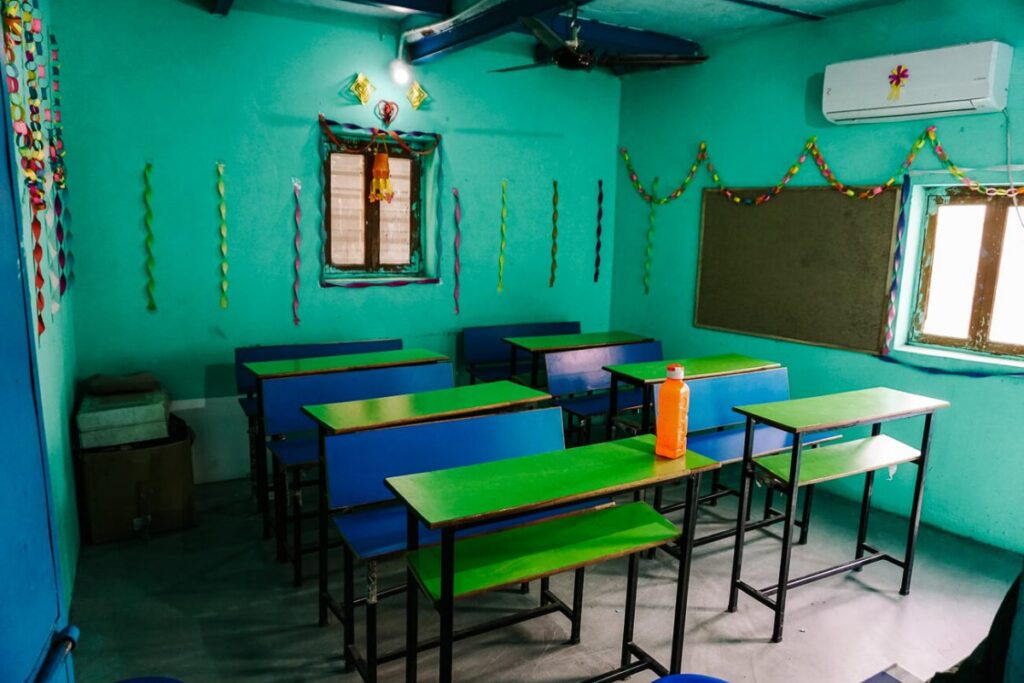 Reality Tours is a social enterprise that uses a profit-sharing model to fund sister-NGO Reality Gives, an organization that provides education in slums.