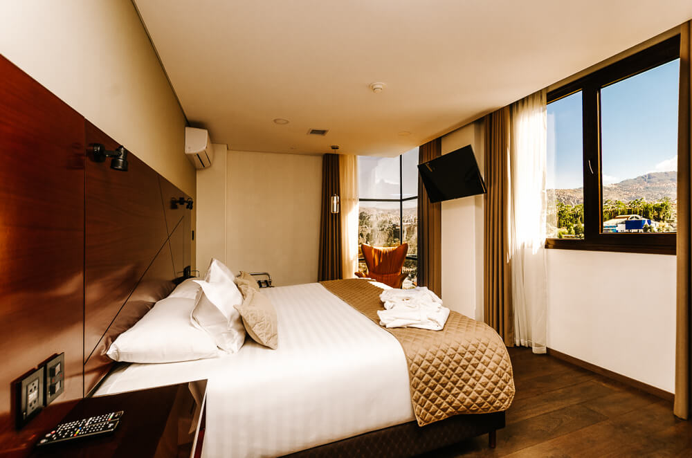 Hotel Mitru Sur offers different rooms, spread over different floors. 