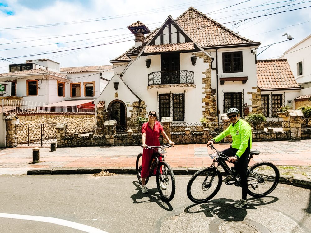 Een fiets tour in Bogota brengt je langs verschillende buurten en bezienswaardigheden en laat je de stad op andere wijze zien.  