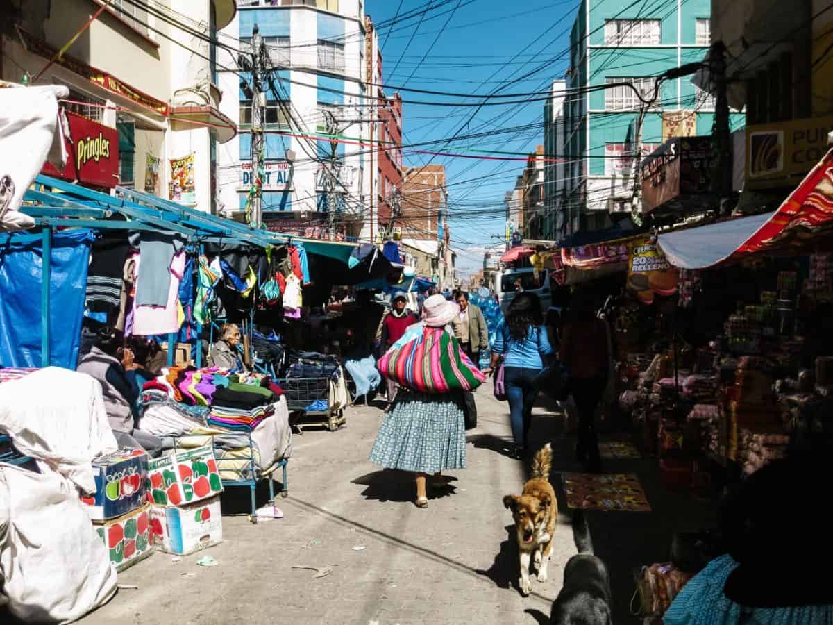 In La Paz you will come across numerous markets and they are an experience in themselves.
