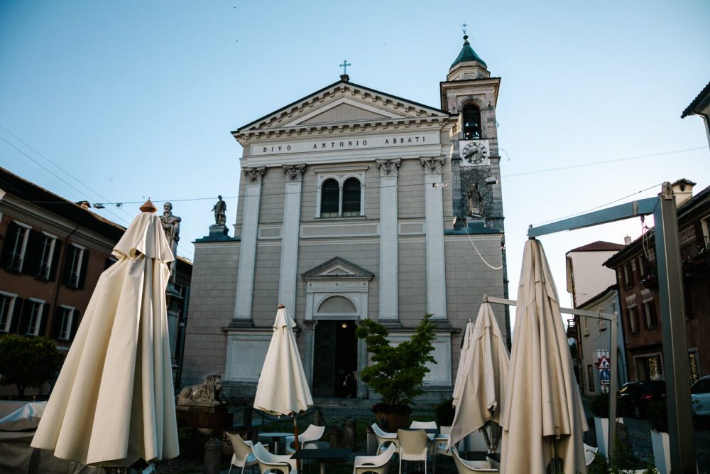 In het oude centrum van Locarno vind je een aantal kerken die de moeite waard zijn om te bezoeken, vanwege hun mooie interieur, schilderijen en binnentuinen.
