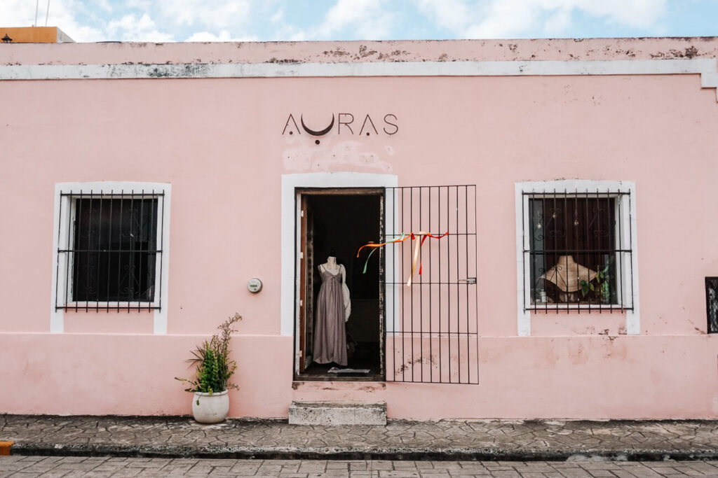 Auras, een van de mooie winkels in Valladolid in Mexico