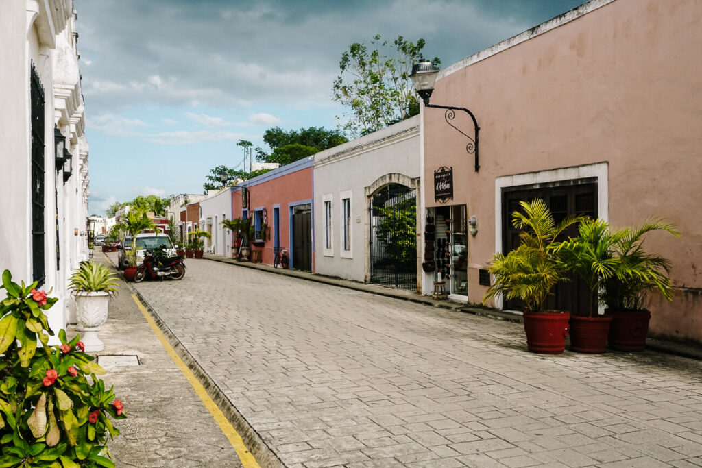 Calle de los frailes in Valladolid, een van de mooiste straten