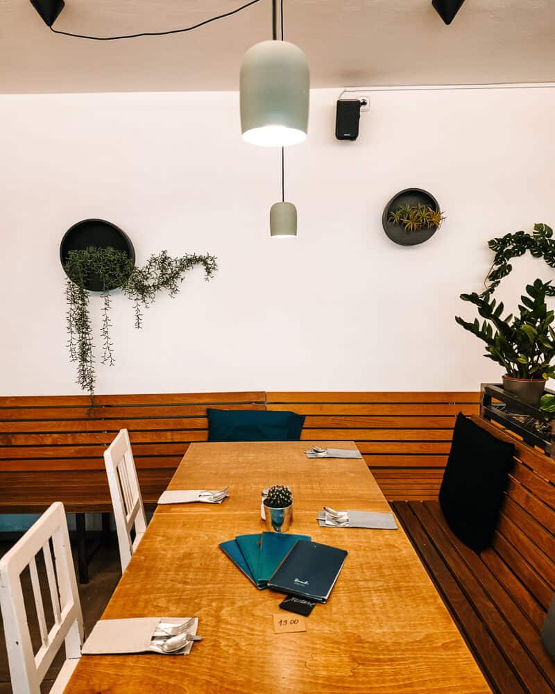 Soul Bistro ist ein beliebtes Bistro im Zentrum von Brünn mit einer entspannten Atmosphäre.